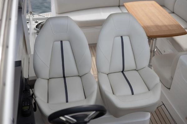 Princess Motor Yacht Sales - Used Princess V40