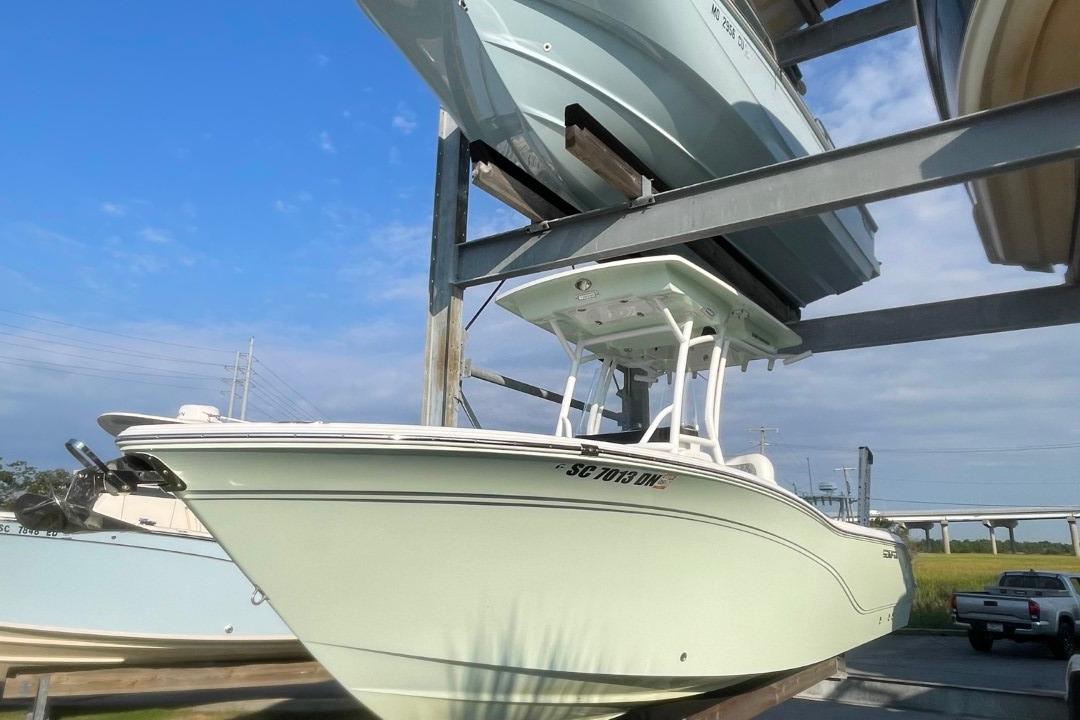 2020 Sea Fox 248 Commander