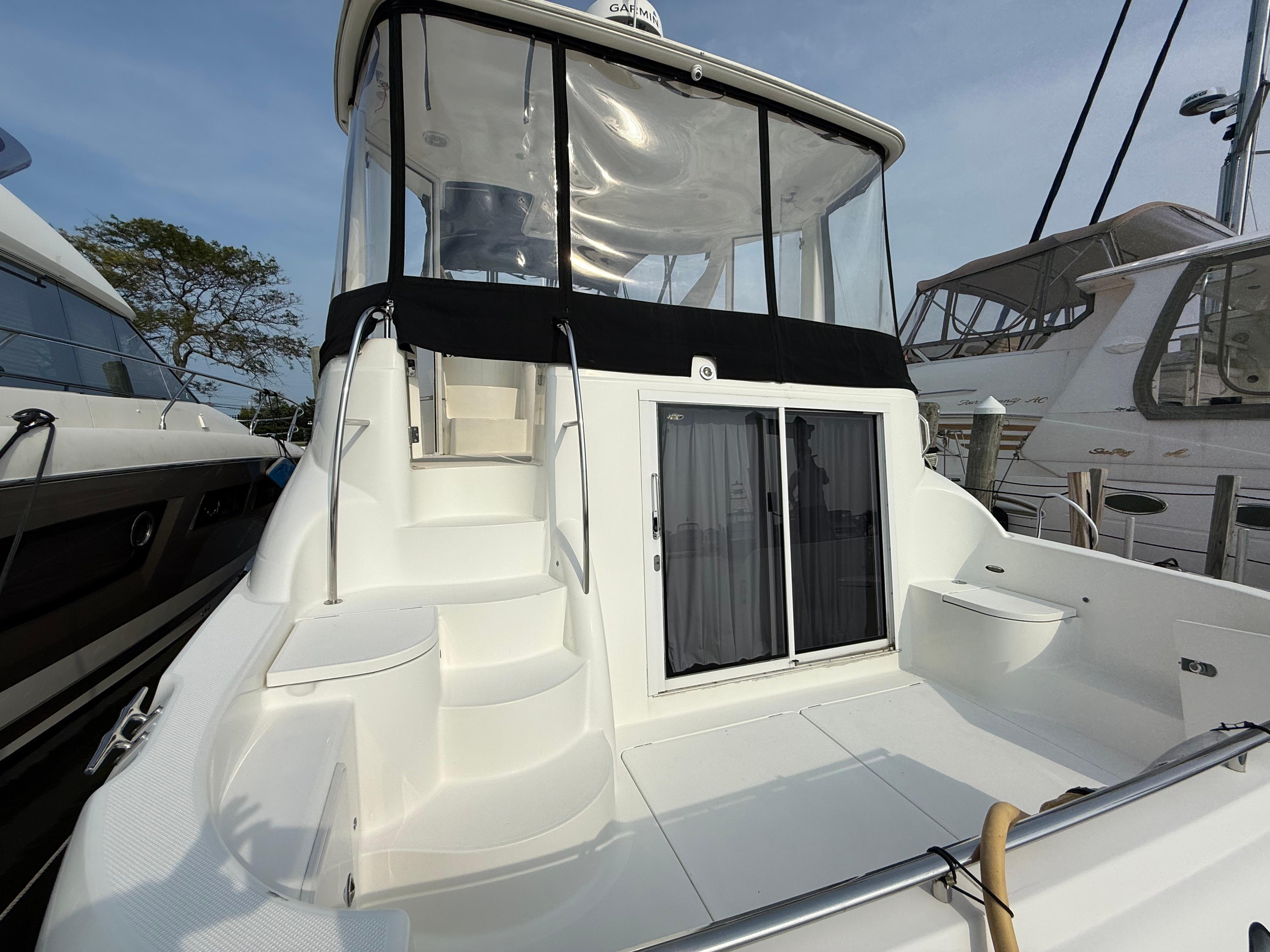 2005-meridian-459-motoryacht-power-9682912-20250606131539340-1_XLARGE