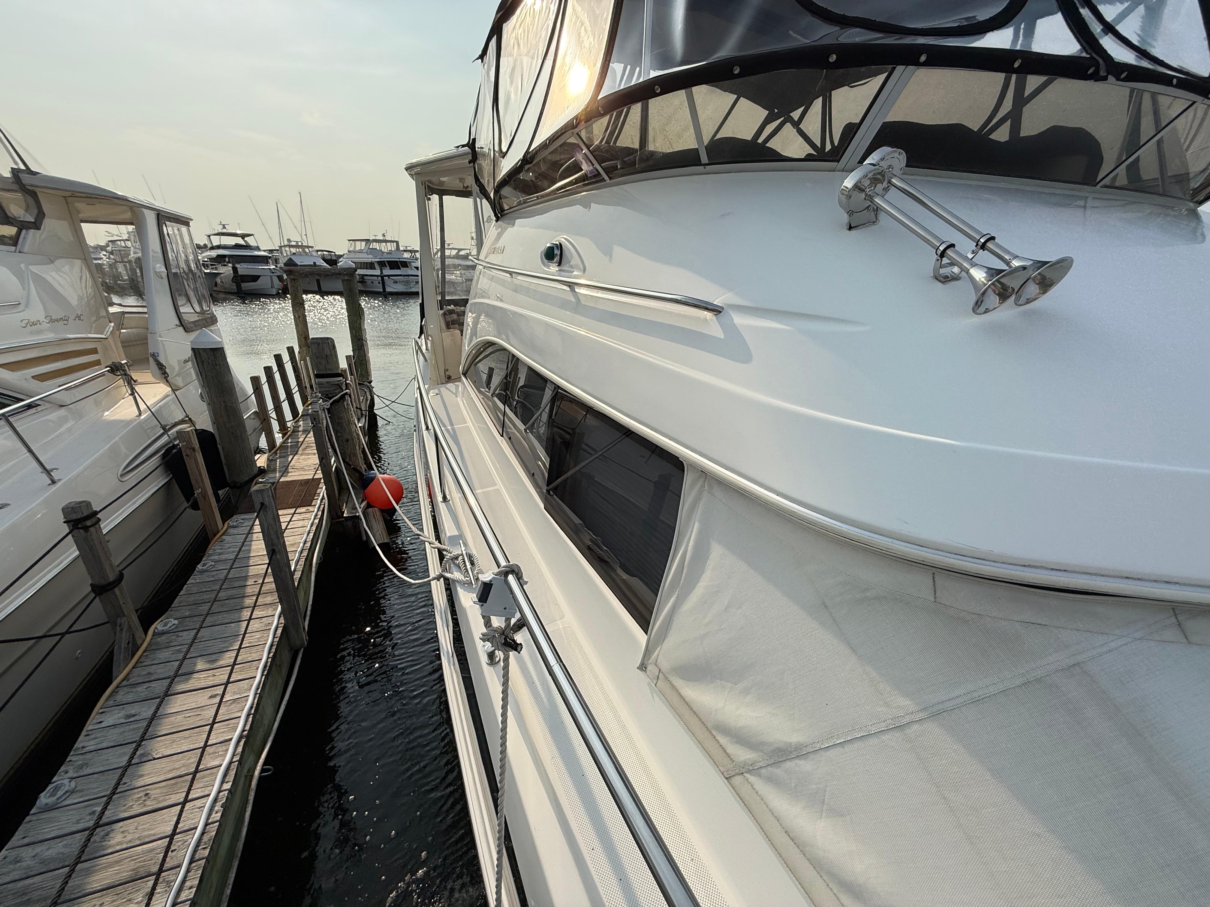 2005-meridian-459-motoryacht-power-9682912-20250606131638592-1_XLARGE