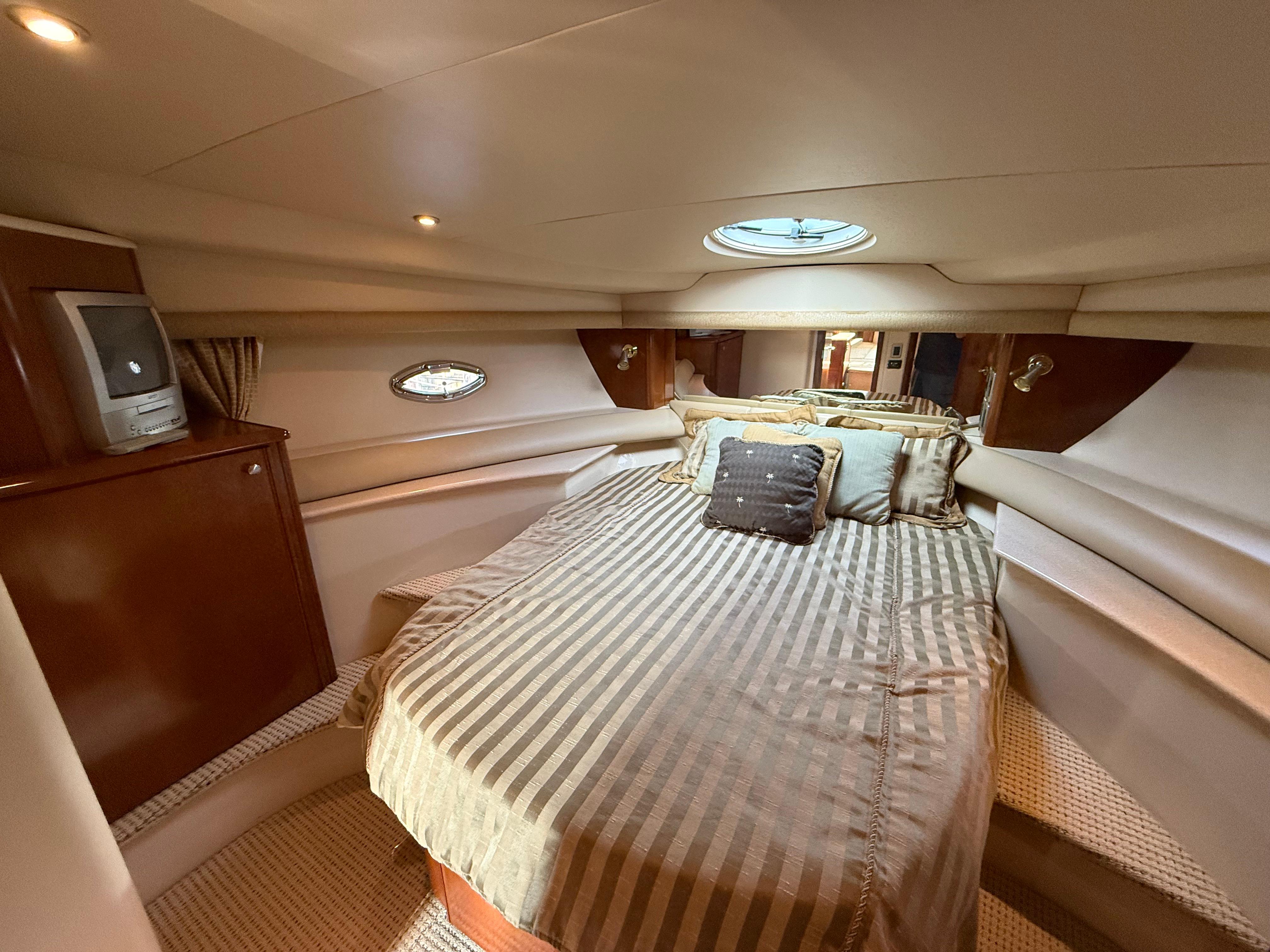 2005-meridian-459-motoryacht-power-9682912-20250606131749656-1_XLARGE