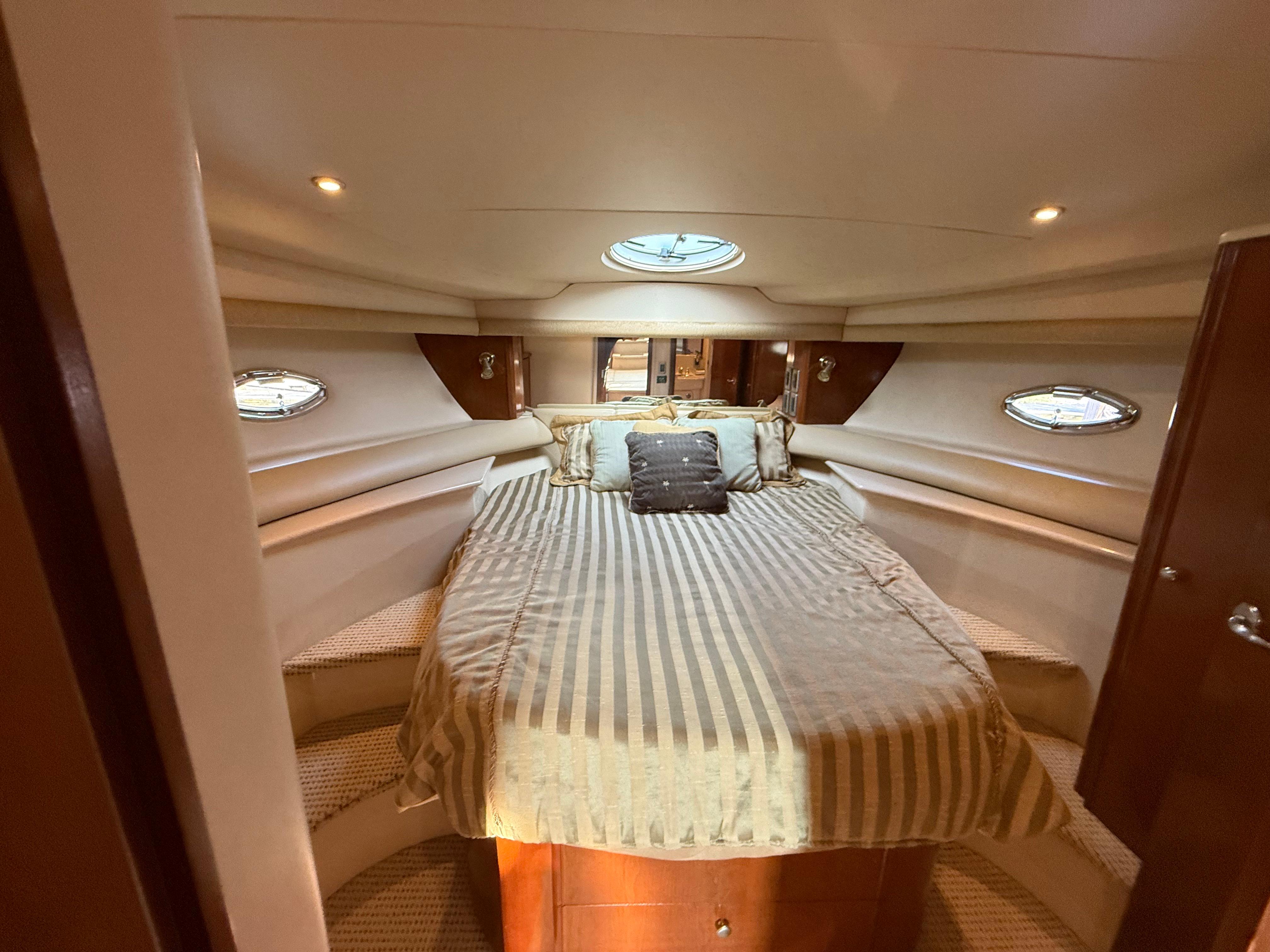 2005-meridian-459-motoryacht-power-9682912-20250606131752620-1_XLARGE