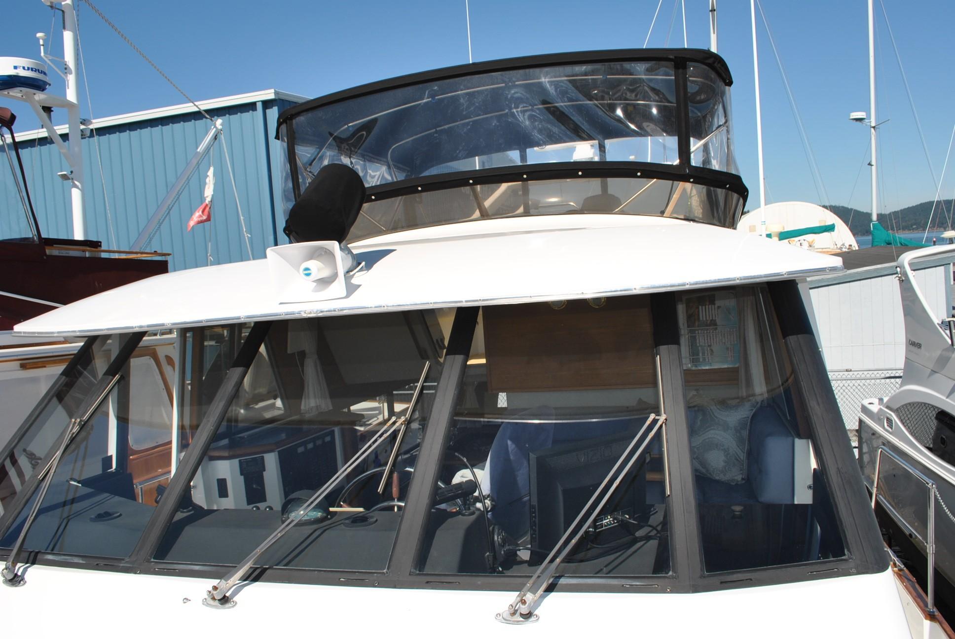 1991 Bayliner 4588 Motoryacht Anacortes,US BananaBelt Boats and