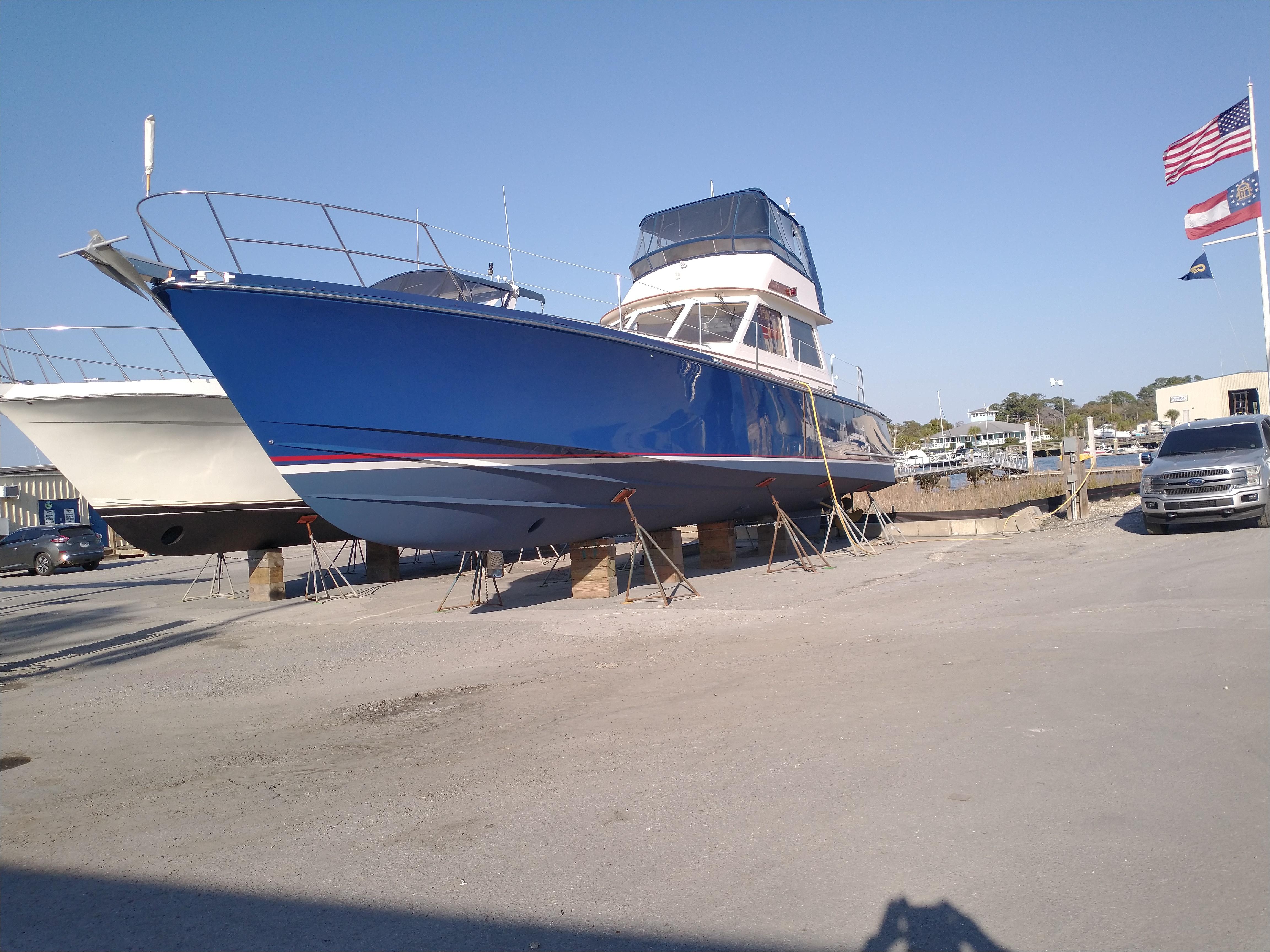 G 6085 VR Knot 10 Yacht Sales