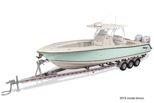 2021 Mako boat for sale, model of the boat is 334 CC & Image # 1 of 3