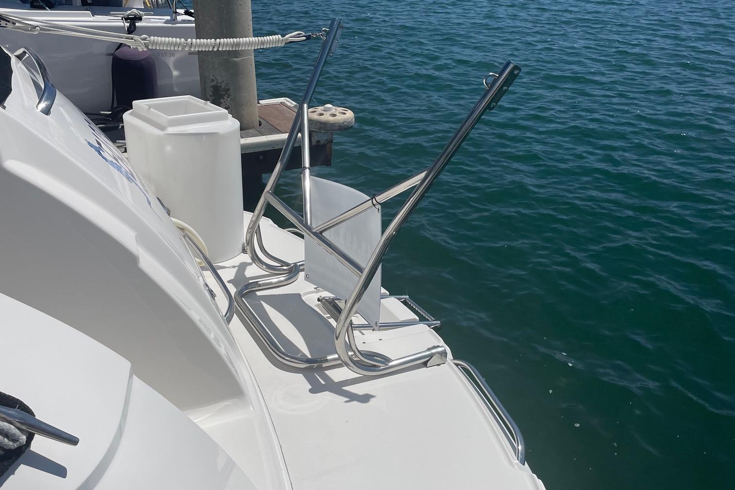 2005 Chaparral Signature 350 #TBDH0304 inventory image at Sun Country Marine Group, Dana Point 2005 Chaparral Signature 350 #TBDH0304 inventory image at Sun Country Marine Group, Dana Point