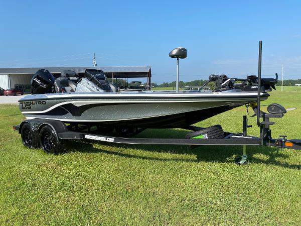 2022 Nitro boat for sale, model of the boat is Z19 Pro & Image # 1 of 14