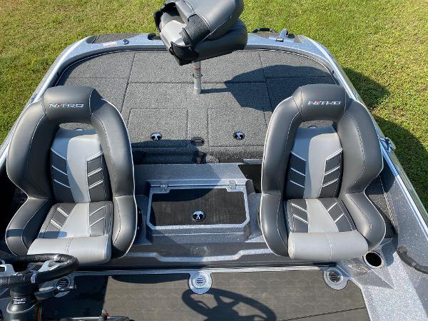 2022 Nitro boat for sale, model of the boat is Z19 Pro & Image # 12 of 14