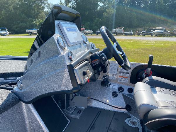 2022 Nitro boat for sale, model of the boat is Z19 Pro & Image # 14 of 14