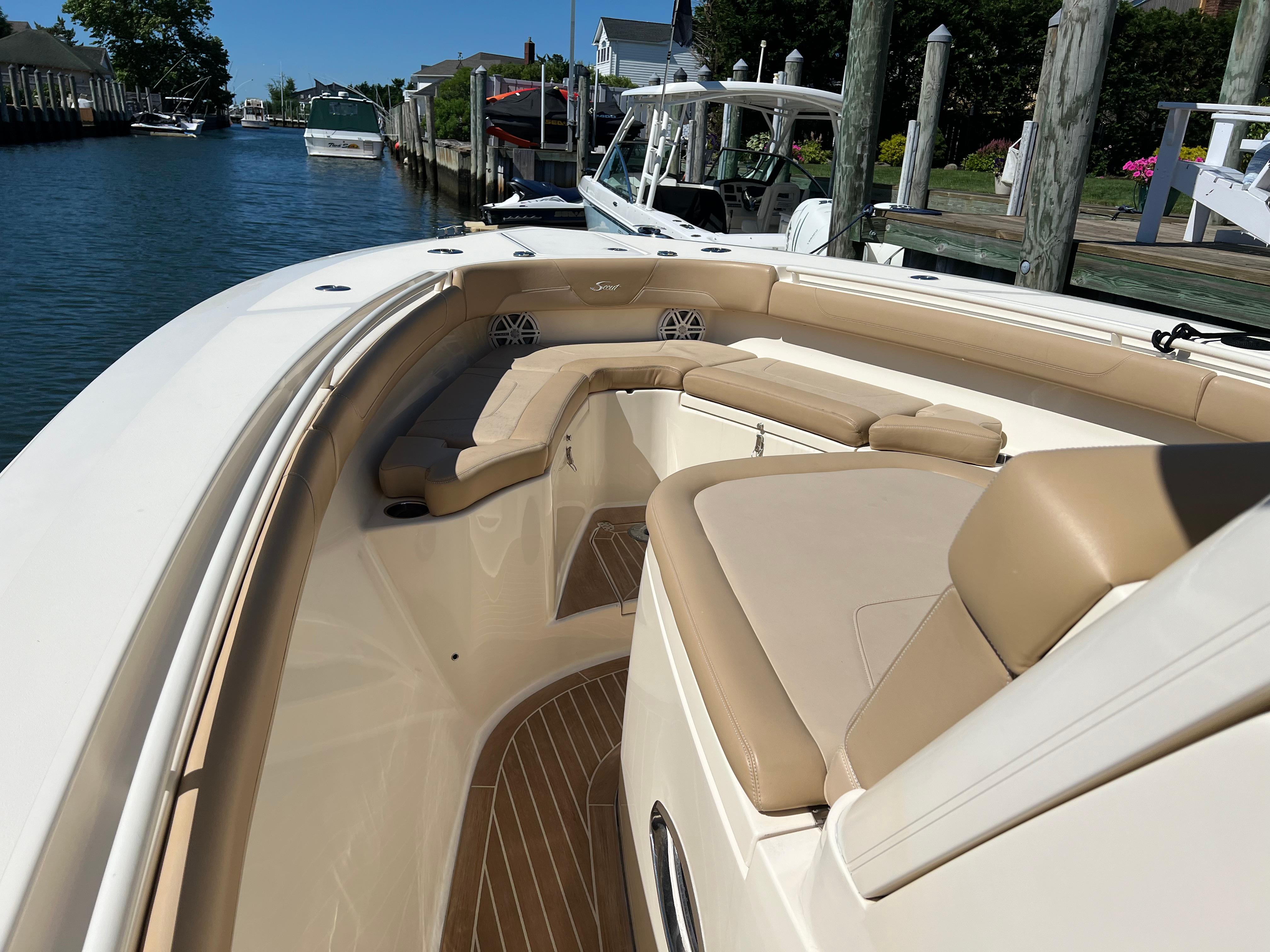 2020 Scout 300 LXF South Jersey Yacht Sales