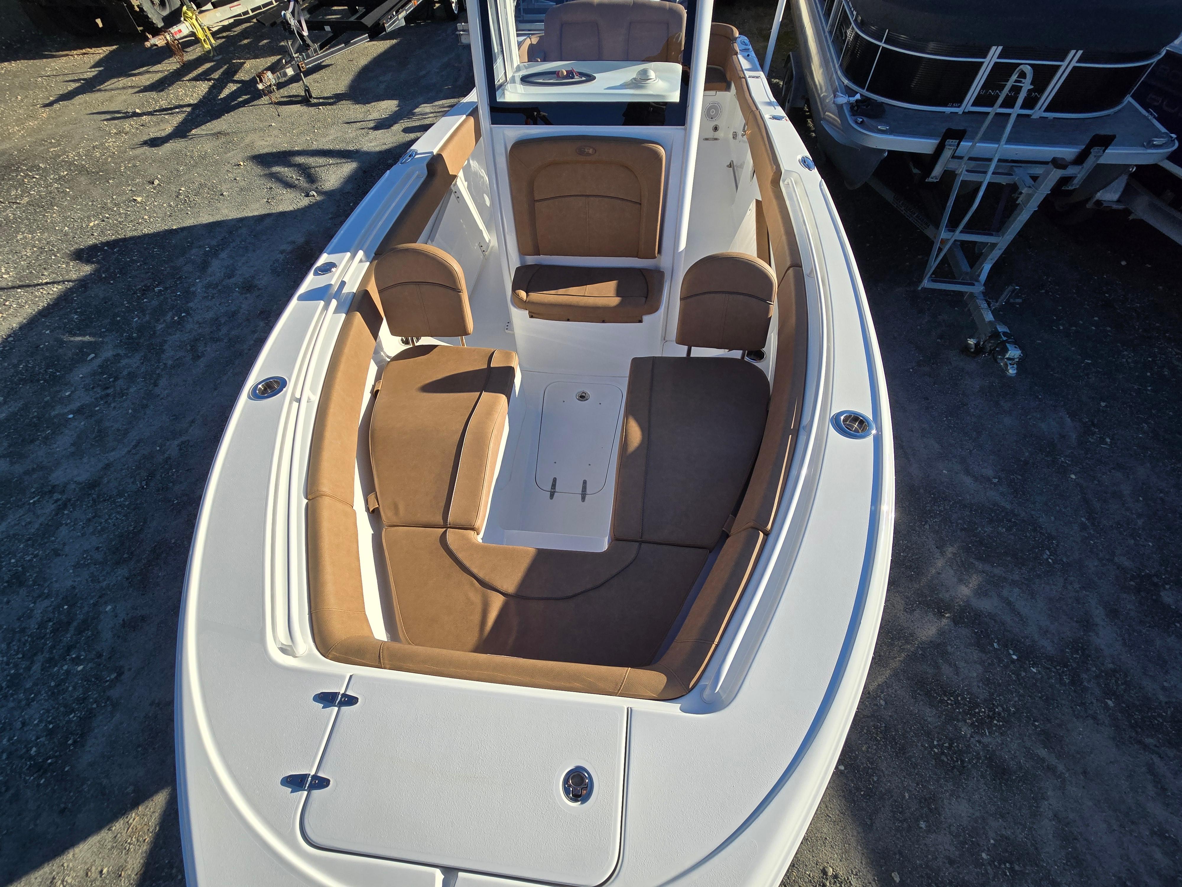 2022-sea-hunt-ultra-255-se-power-9712936-20250312084725874-1_XLARGE
