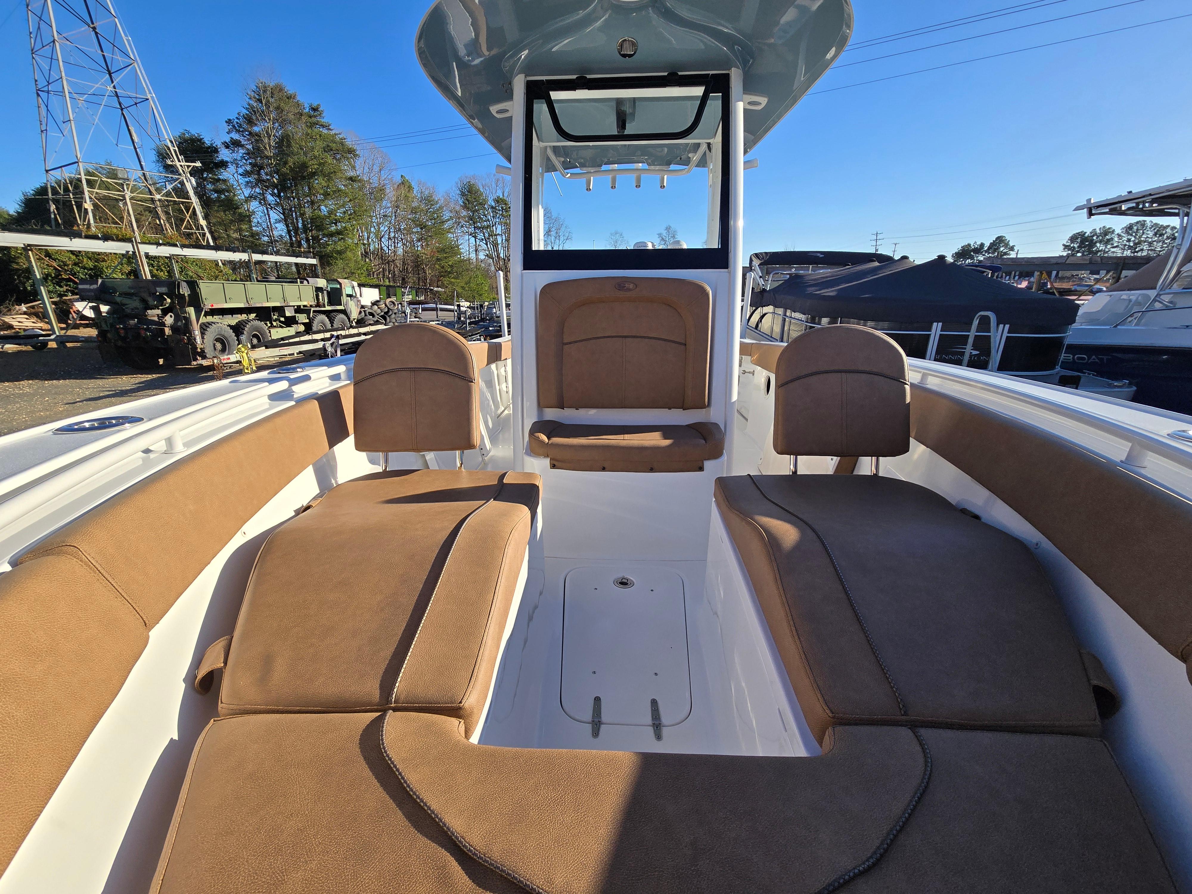 2022-sea-hunt-ultra-255-se-power-9712936-20250312084729865-1_XLARGE