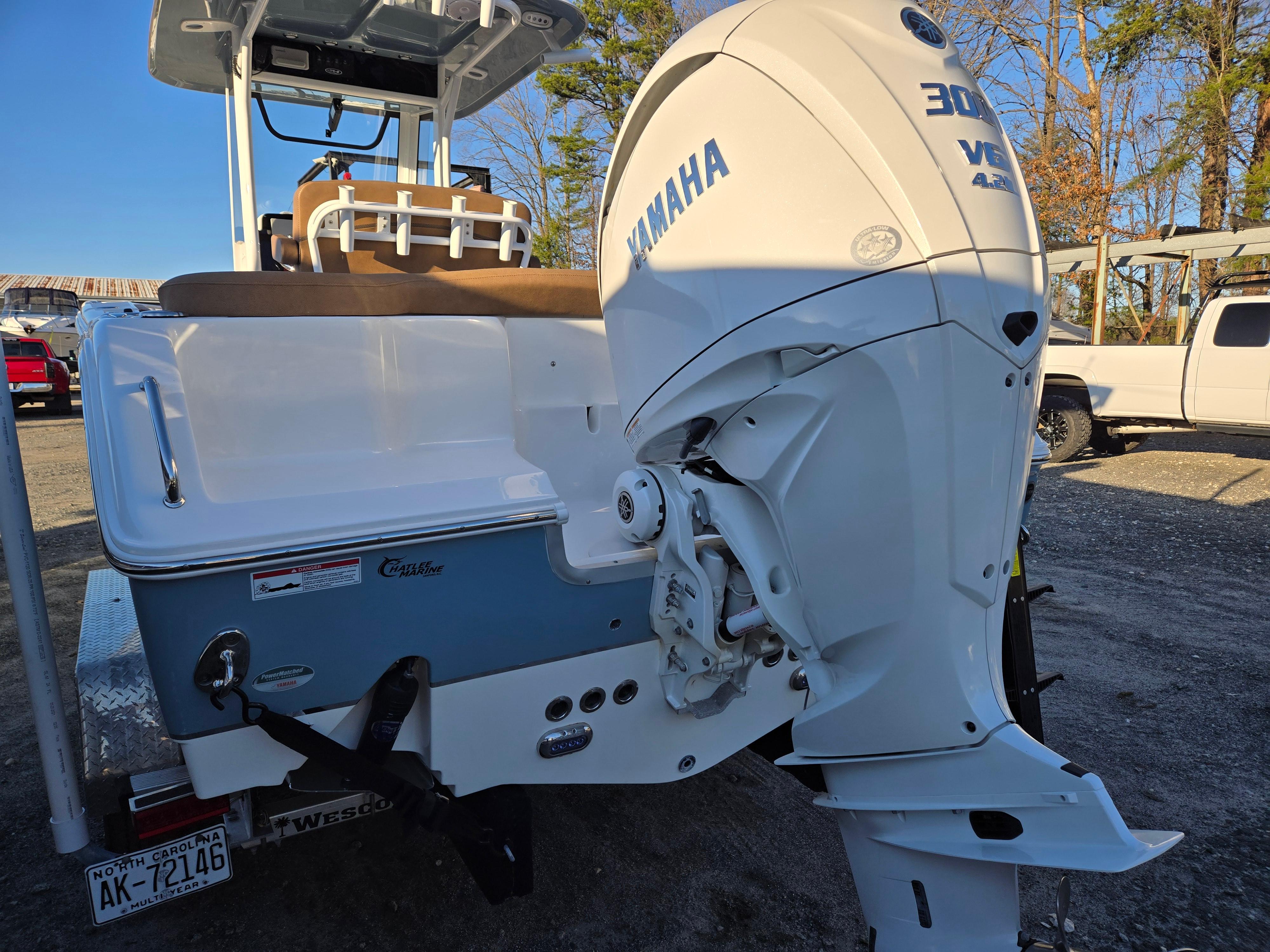 2022-sea-hunt-ultra-255-se-power-9712936-20250312085139662-1_XLARGE