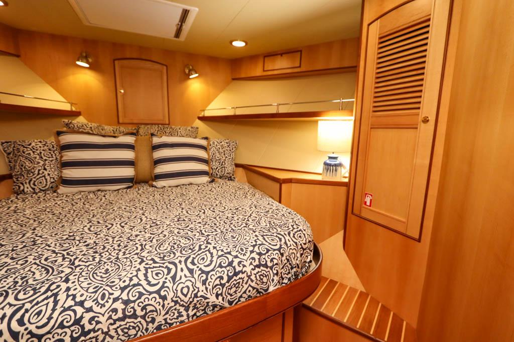 Fwd stateroom
