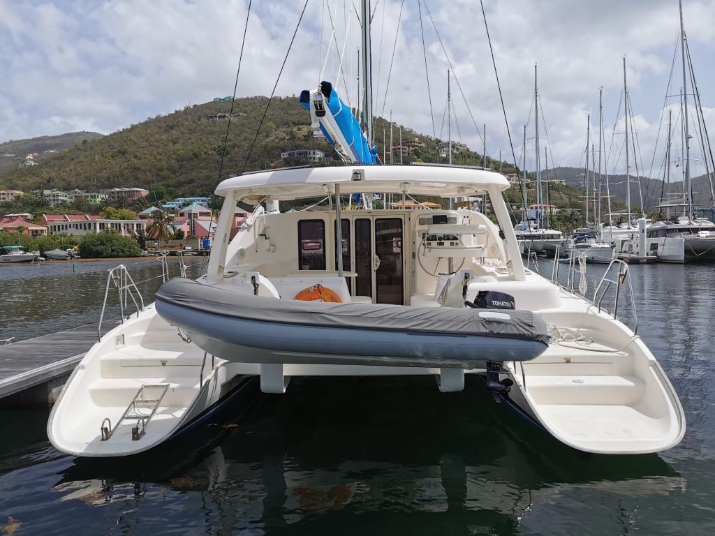 2005 leopard 43 sailing catamaran