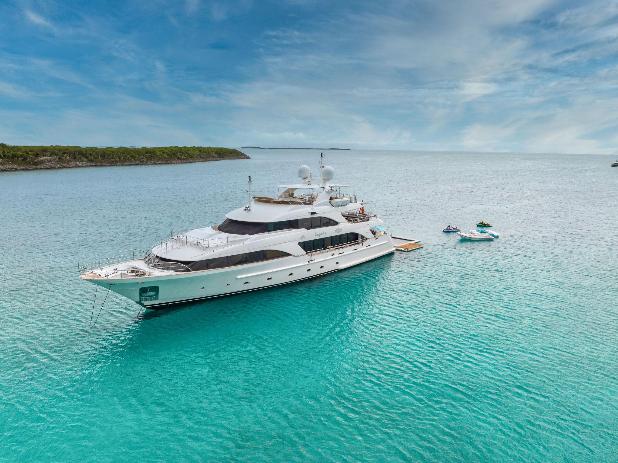 Papaito Yacht for Sale, 120 Benetti Yachts Aventura, FL