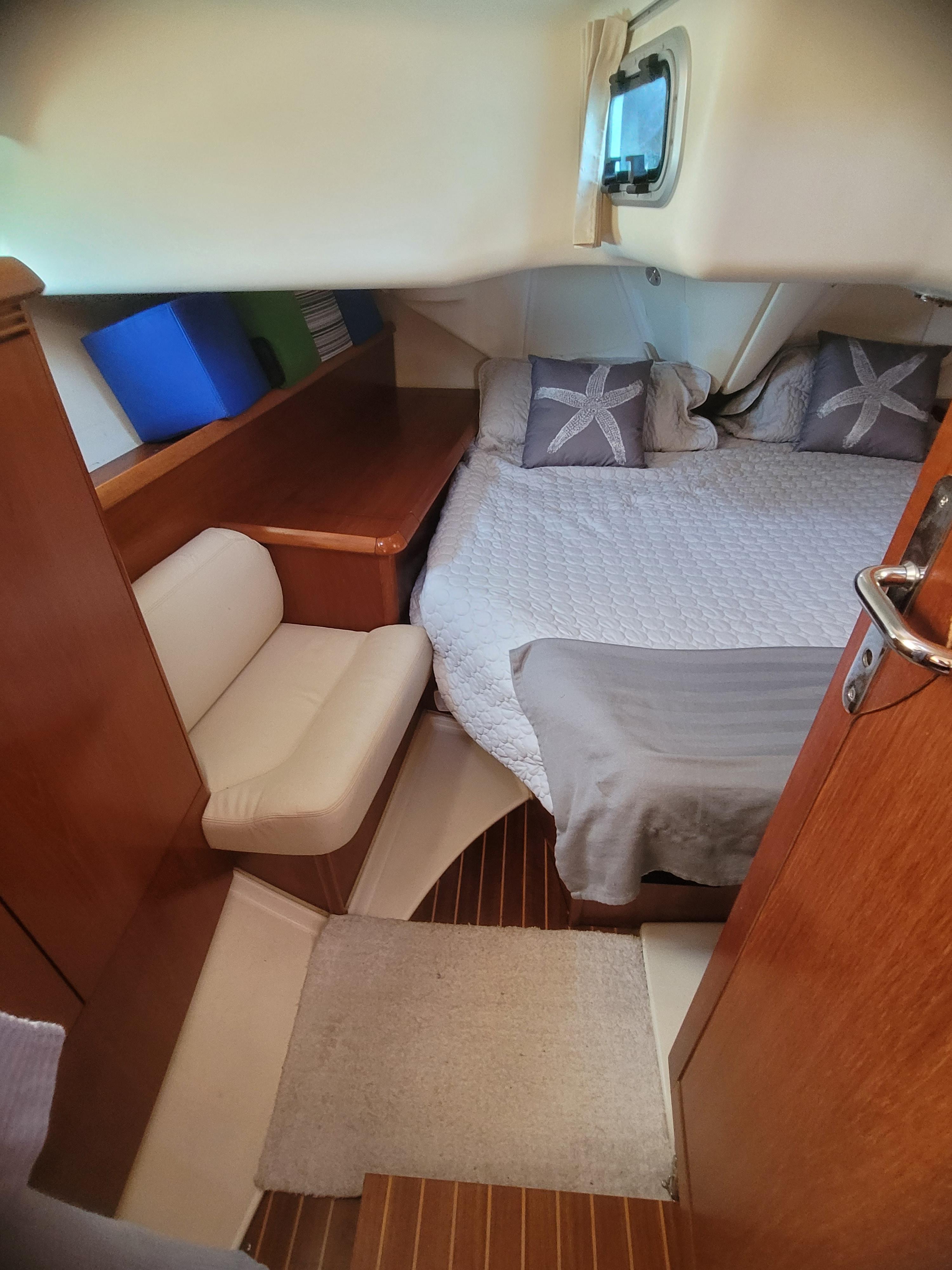 Proxima Yacht Photos Pics 