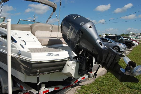 2018 Crownline boat for sale, model of the boat is E21 XS & Image # 5 of 13