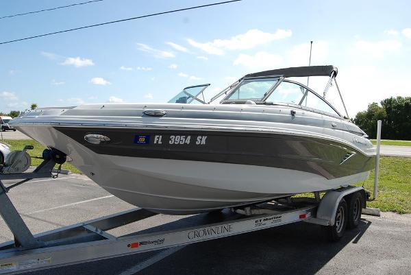 2018 Crownline boat for sale, model of the boat is E21 XS & Image # 7 of 13
