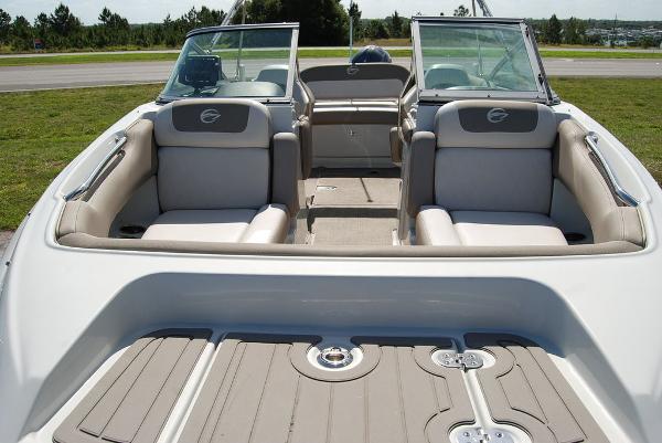 2018 Crownline boat for sale, model of the boat is E21 XS & Image # 13 of 13
