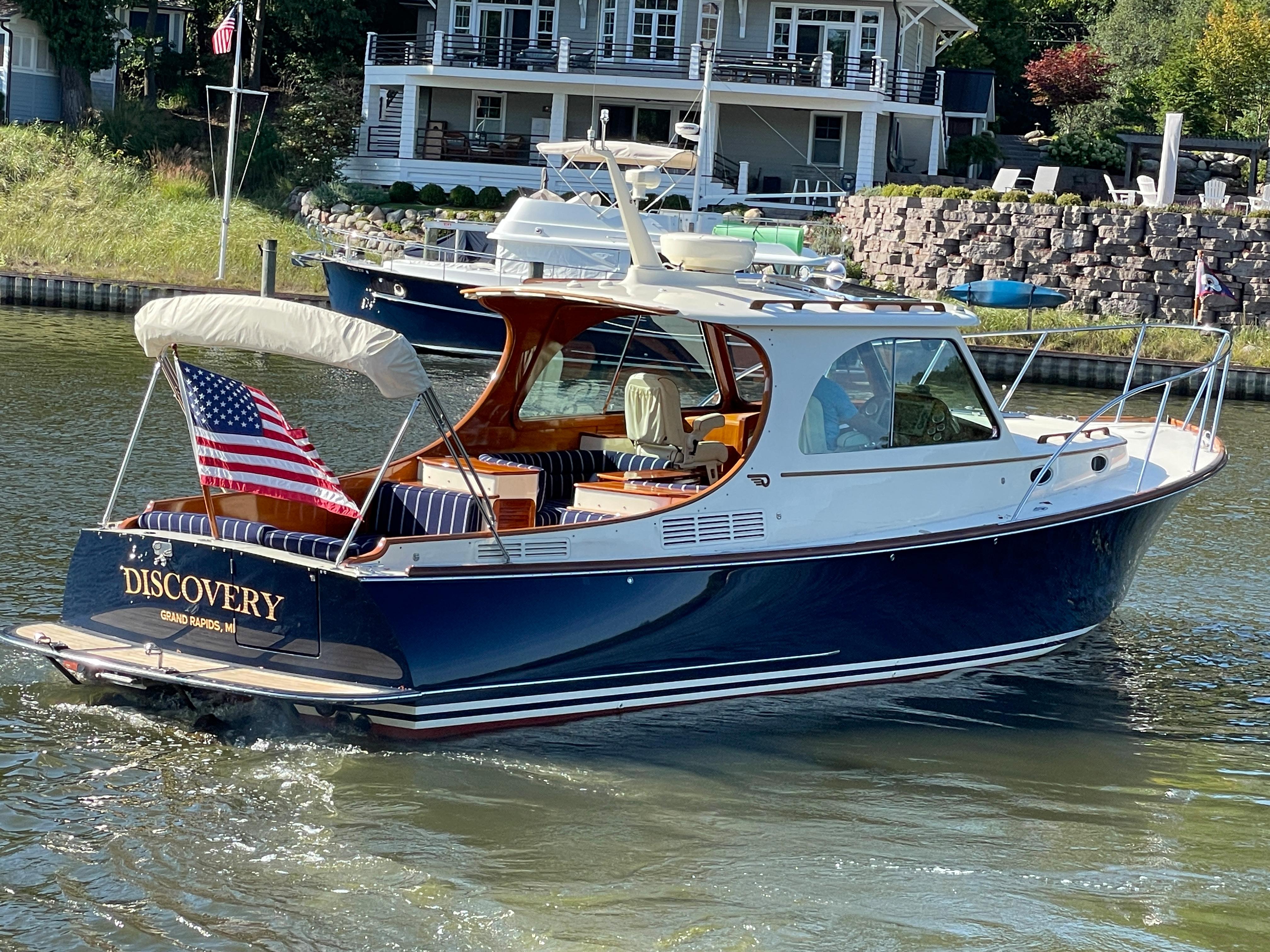 2010 Discovery picnic boat 37 mkiii