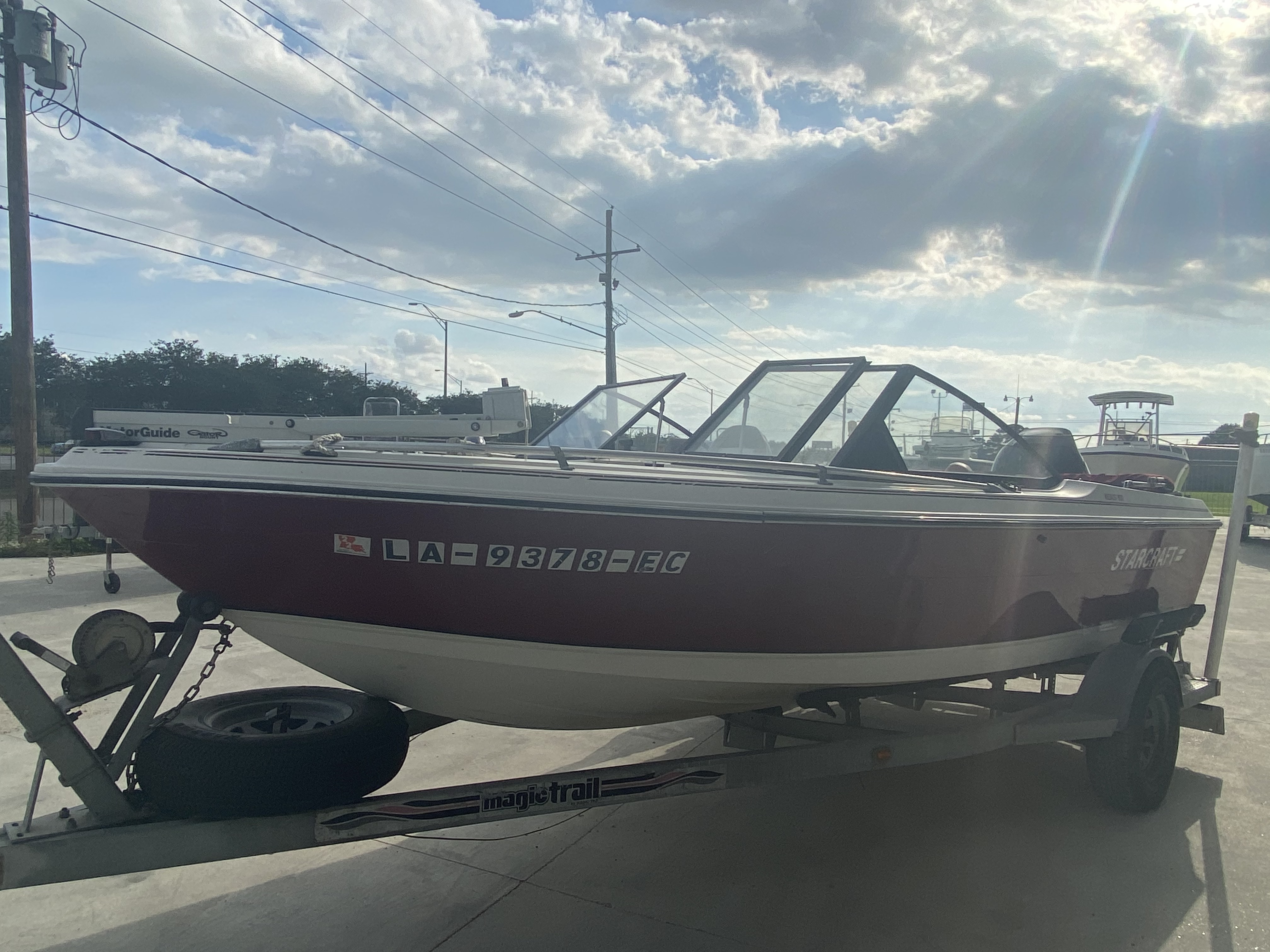 1989 Starcraft boat for sale, model of the boat is 19 & Image # 2 of 9