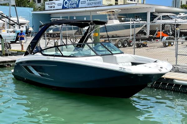 23' Regal, Listing Number 100893682, - Photo No. 1
