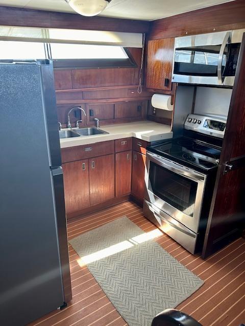 Boat Image