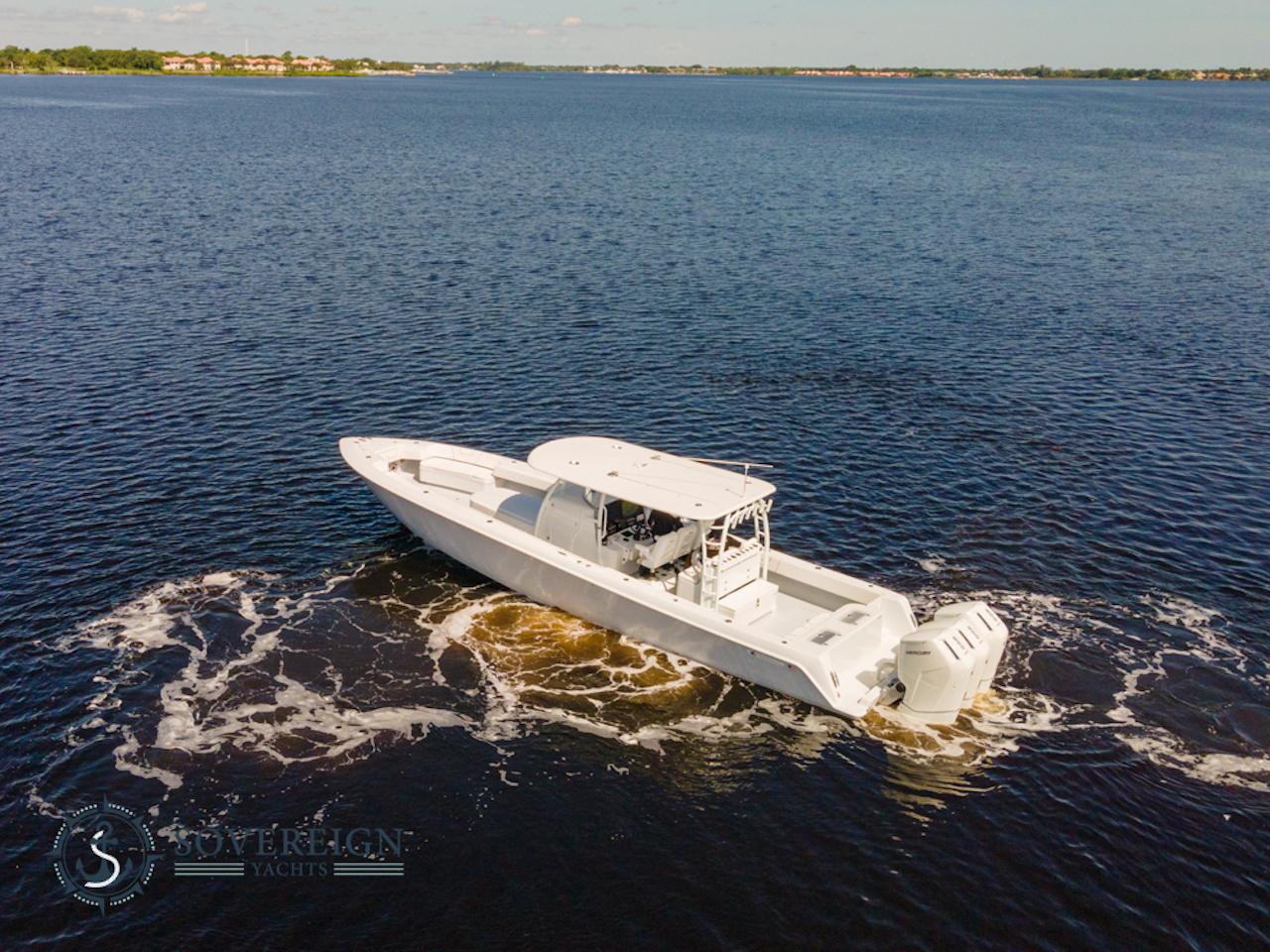 Contender-44 CB 2024-JDJ4C023C324 FL-US-2024 Contender 44 CB boat cruising on open water.-8992982