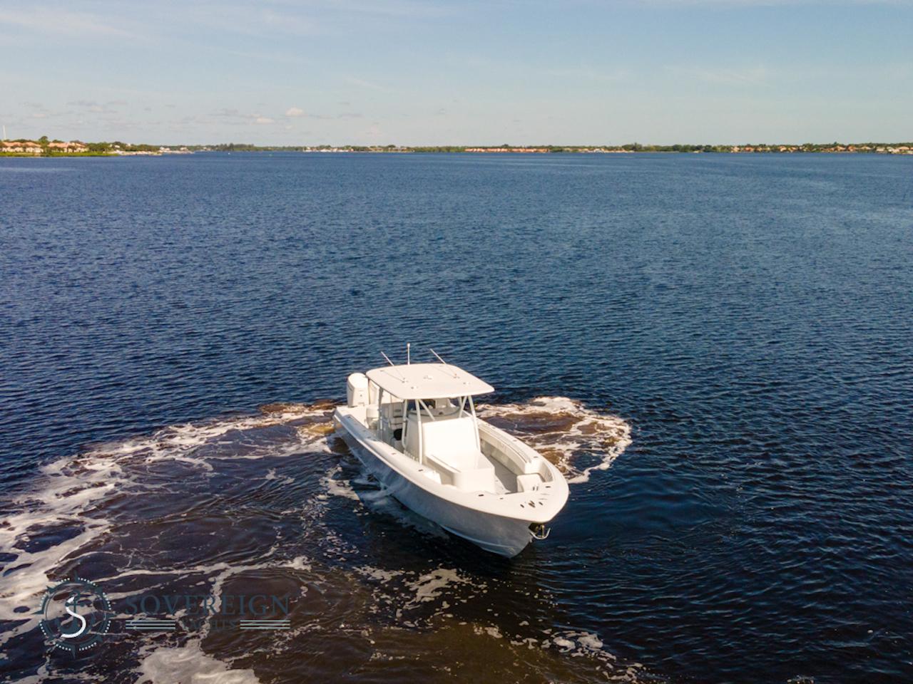 Contender-44 CB 2024-JDJ4C023C324 FL-US-2024 Contender 44 CB boat cruising on open water.-8992982 | Thumbnail