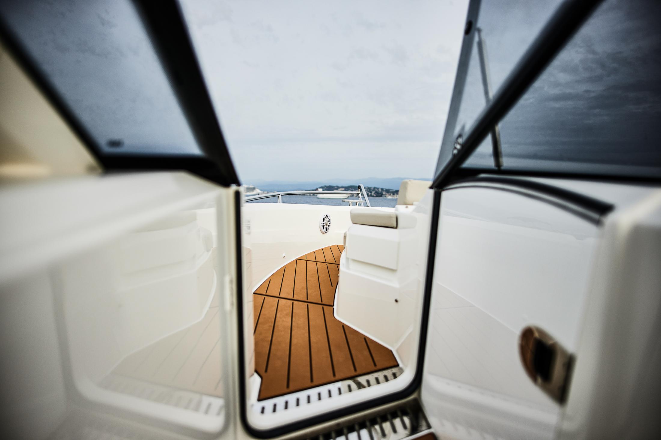 Skamander-Sorrento 2025 -FL-US-2025 Skamander Sorrento yacht interior with wooden deck and open door view.-9722985 | Thumbnail