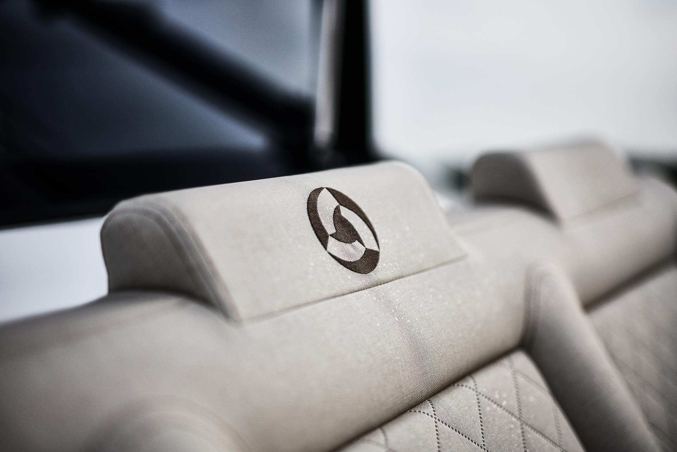 Skamander-Sorrento 2025 -FL-US-Luxurious interior of 2025 Skamander Sorrento with embroidered headrest logo.-9722985 | Thumbnail