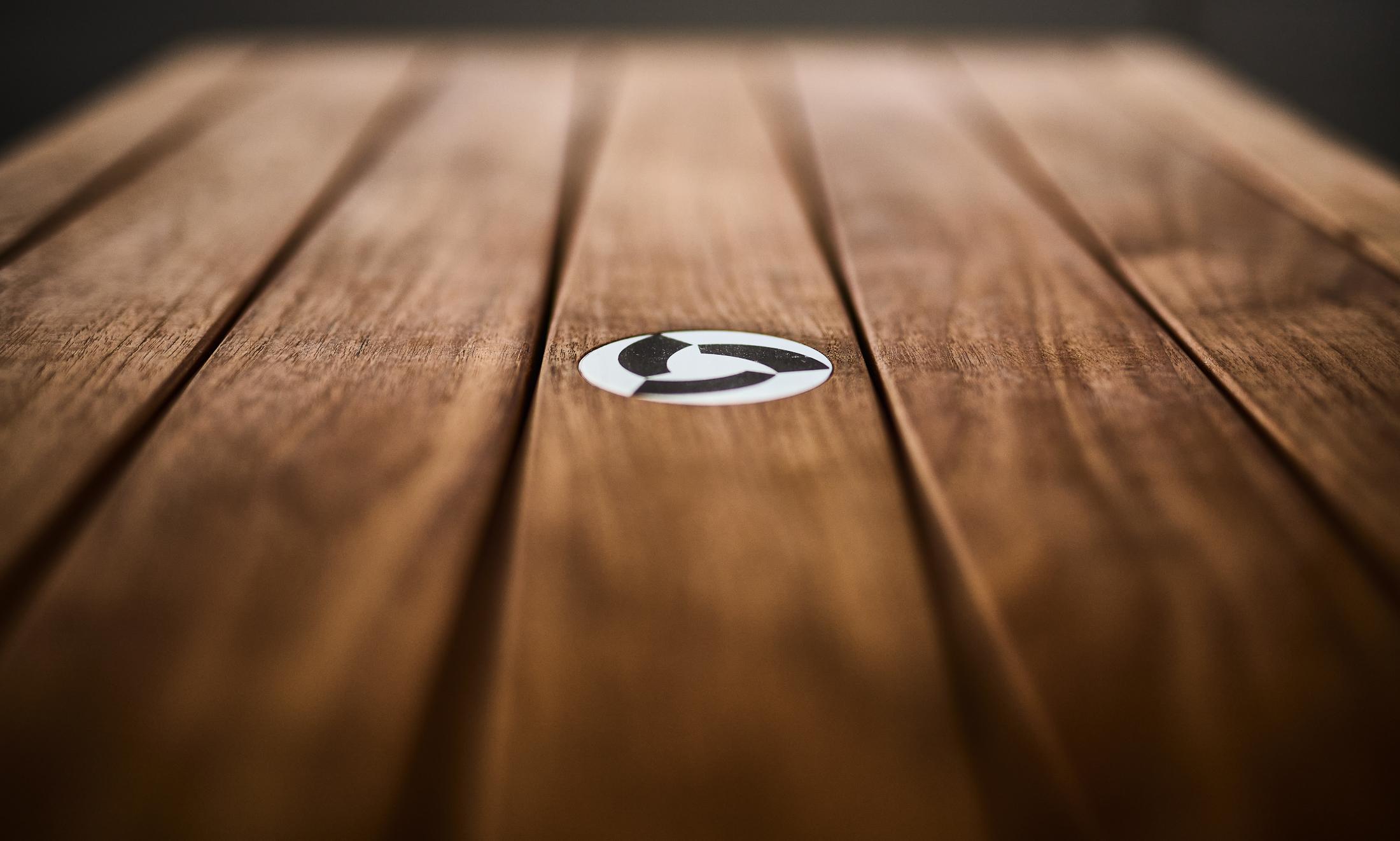 Skamander-Sorrento 2025 -FL-US-Wooden surface with Skamander Sorrento 2025 logo, featuring sleek, polished planks.-9722985 | Thumbnail