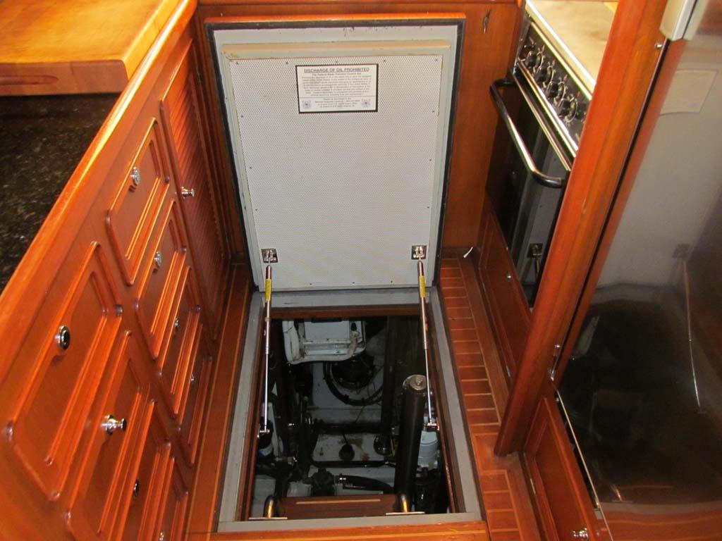 53′ Selene 2004