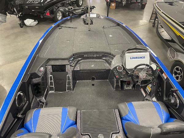 2021 Ranger Boats boat for sale, model of the boat is Z520C Ranger Cup Equipped & Image # 5 of 11