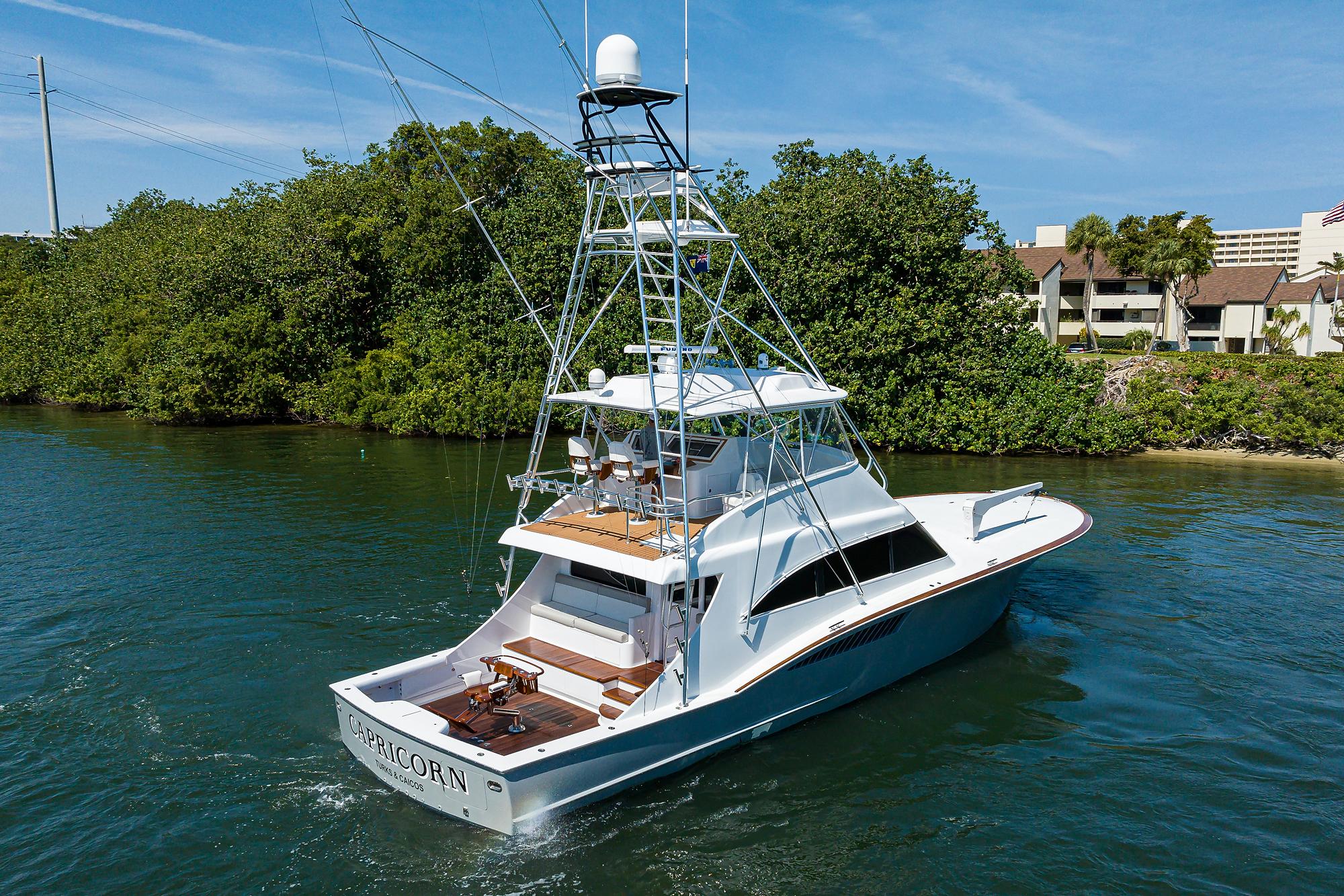 Titan 62 - Capricorn - Exterior Profile