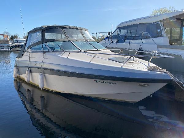 Crownline 210 CCR