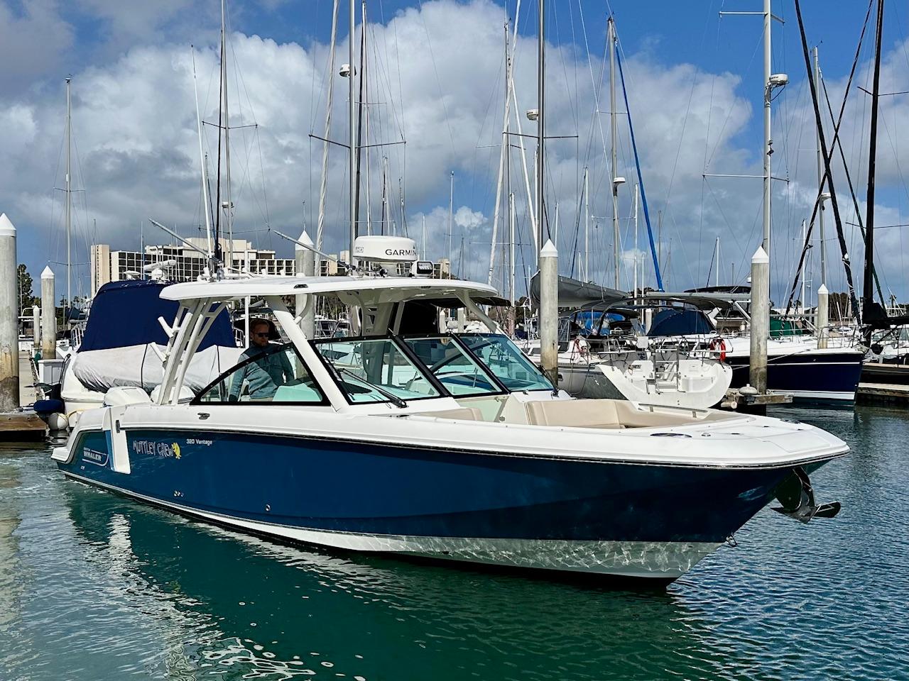 2016 Boston Whaler 320 Vantage #TBJRP0026F inventory image at Sun Country Marine Group, San Diego Harbor Island 2016 Boston Whaler 320 Vantage #TBJRP0026F inventory image at Sun Country Marine Group, San Diego Harbor Island