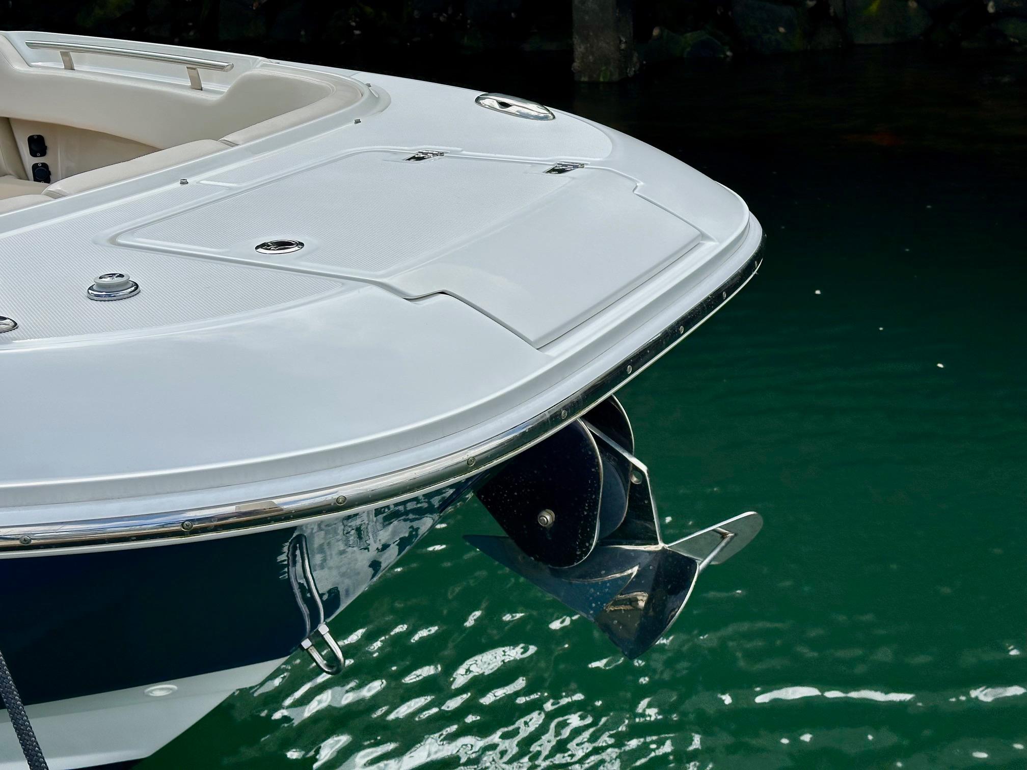 2016 Boston Whaler 320 Vantage #TBJRP0026F inventory image at Sun Country Marine Group, San Diego Harbor Island 2016 Boston Whaler 320 Vantage #TBJRP0026F inventory image at Sun Country Marine Group, San Diego Harbor Island