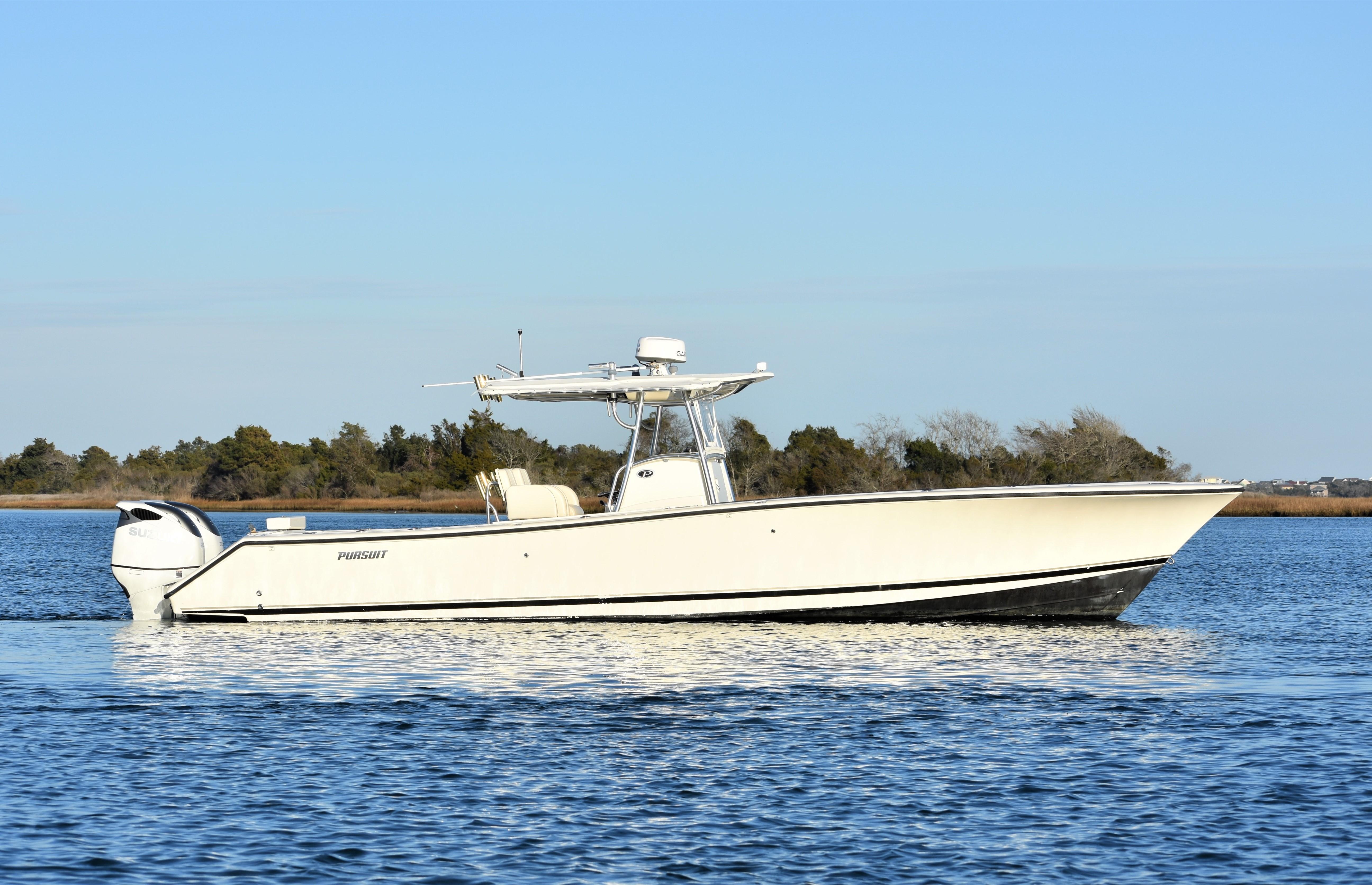 2005 Pursuit 3480 Center Console | Yachts360