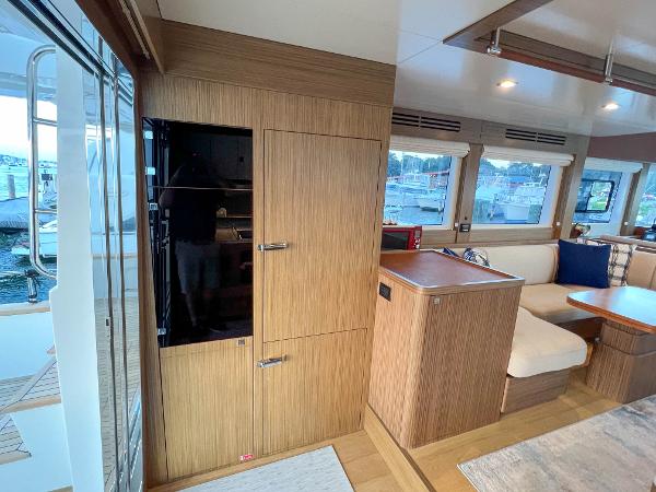 58' Sirena, Listing Number 100905737, - Photo No. 10