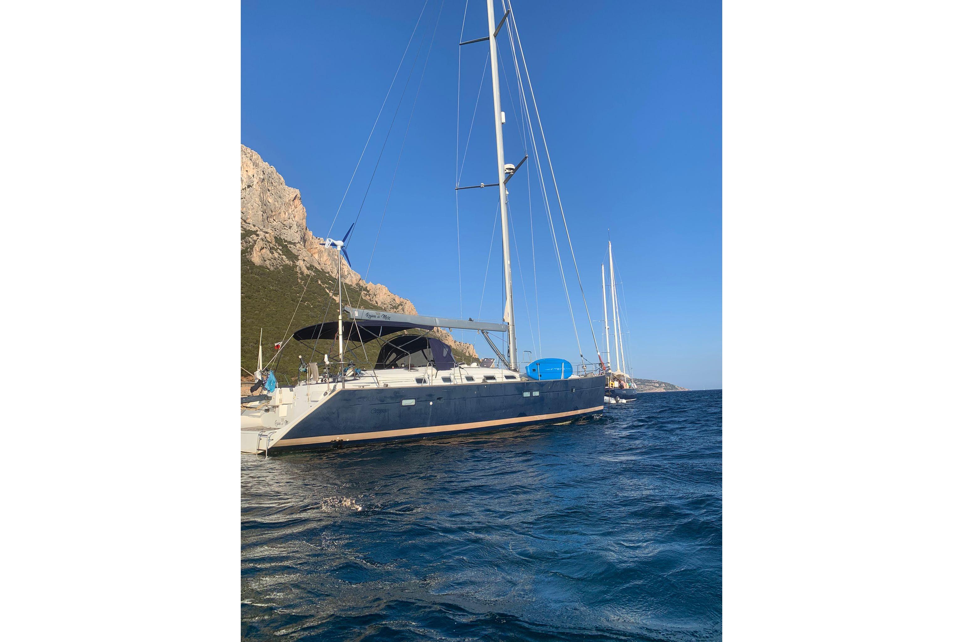 53' Beneteau 2004