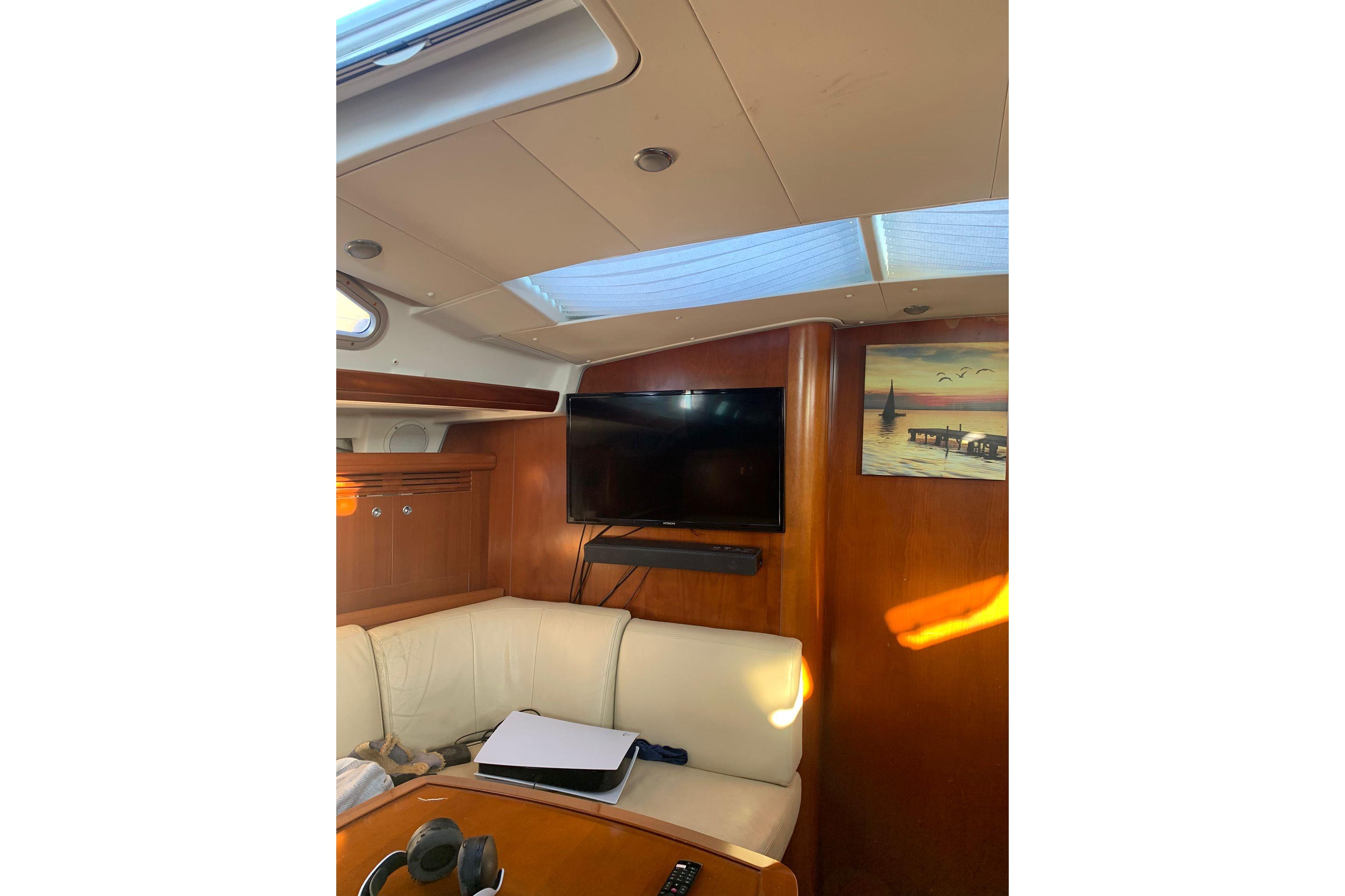 Yacht Photos Pics