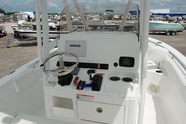 2016 Sea Hunt boat for sale, model of the boat is Ultra 234 & Image # 2 of 12