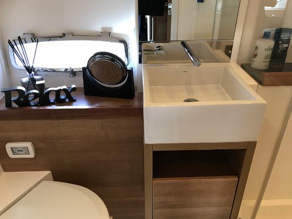 Sealine SC47