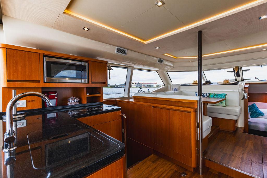 Aquila 44 DOUBLE WIDE II - Galley