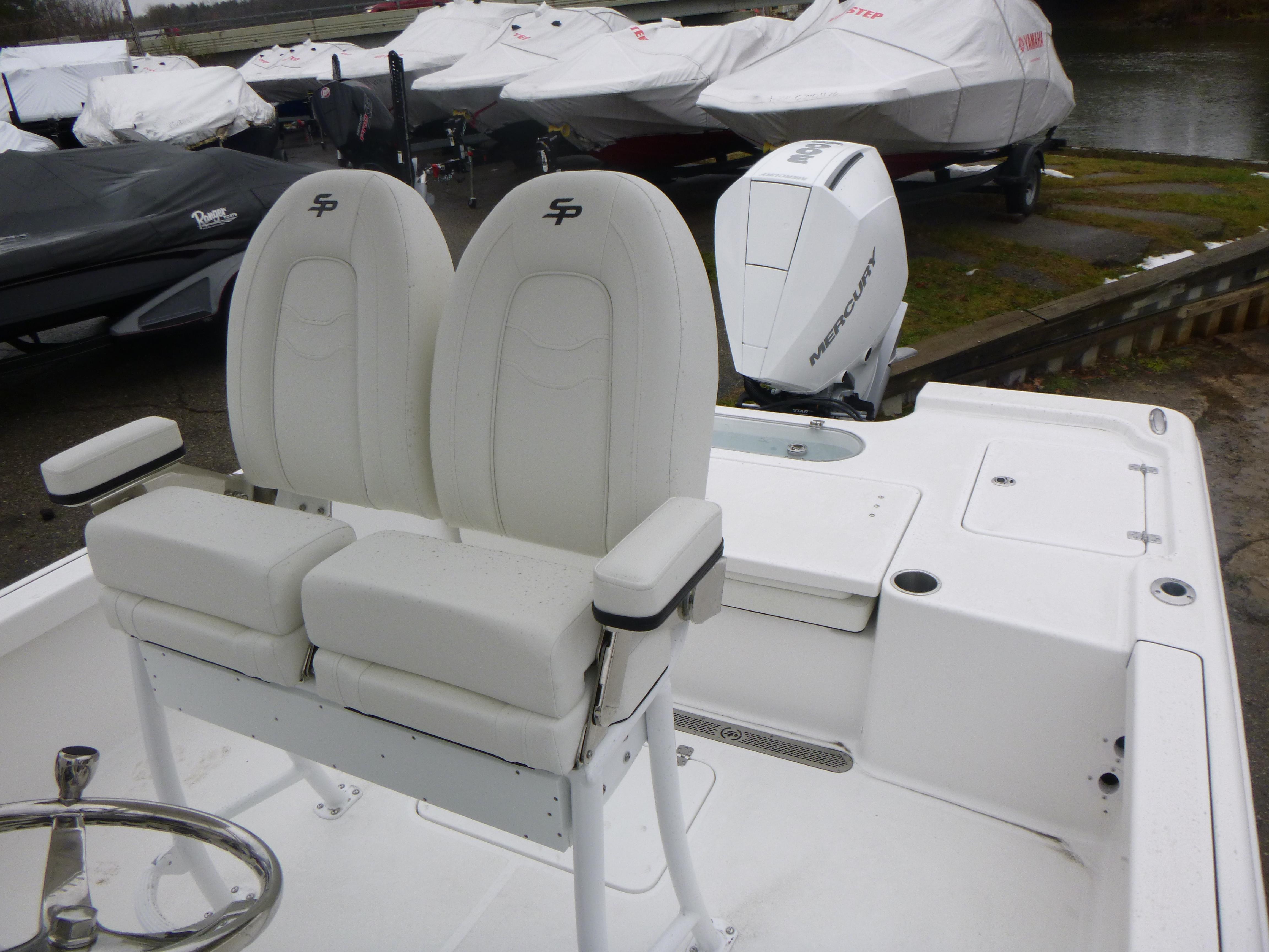 2025 Sea Pro 250 Bay Gallery