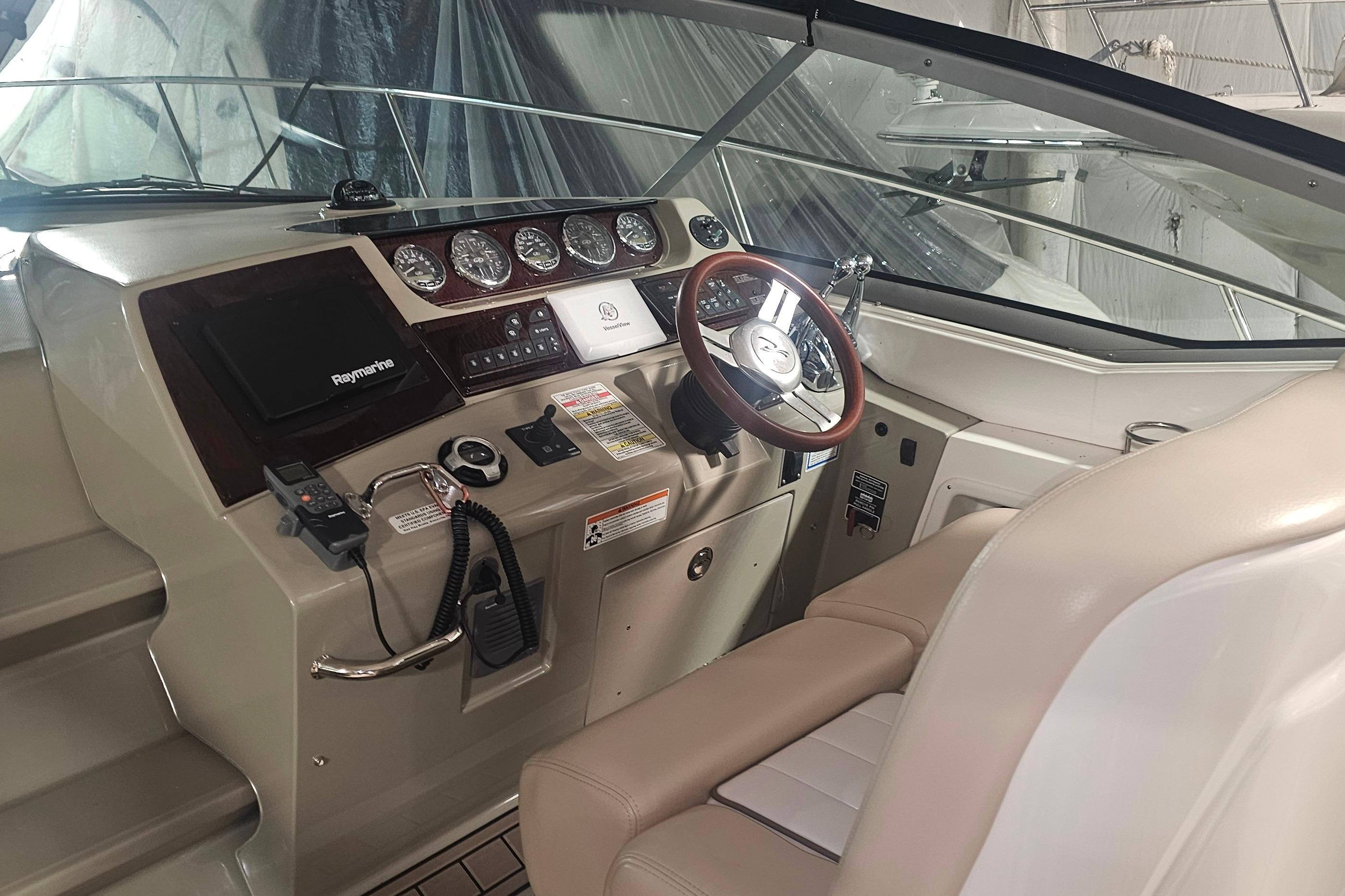 Knot 10 Yacht Sales Knot 10 Yacht Sales