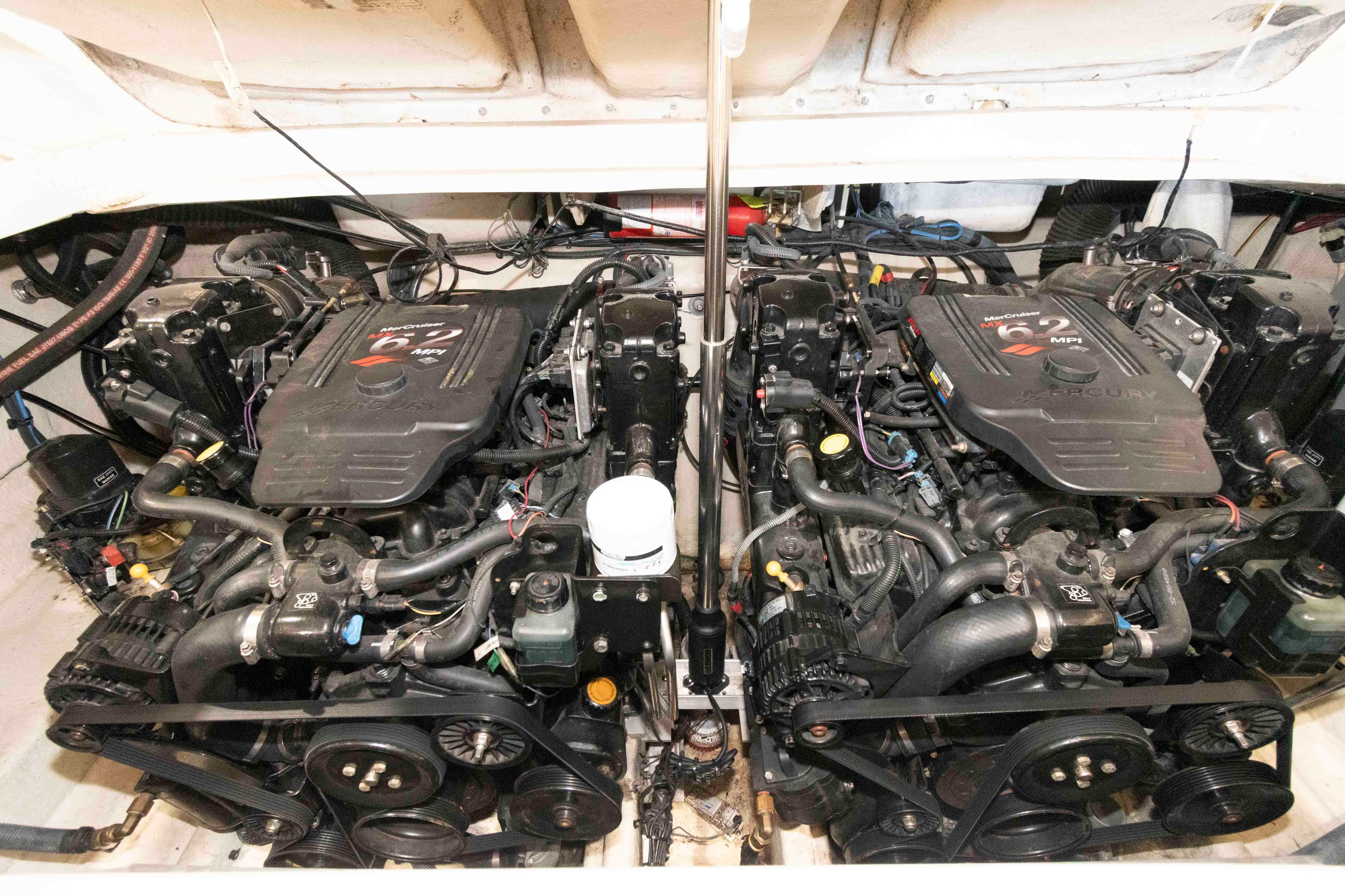 M 10467 EF Knot 10 Yacht Sales M 10467 EF Knot 10 Yacht Sales