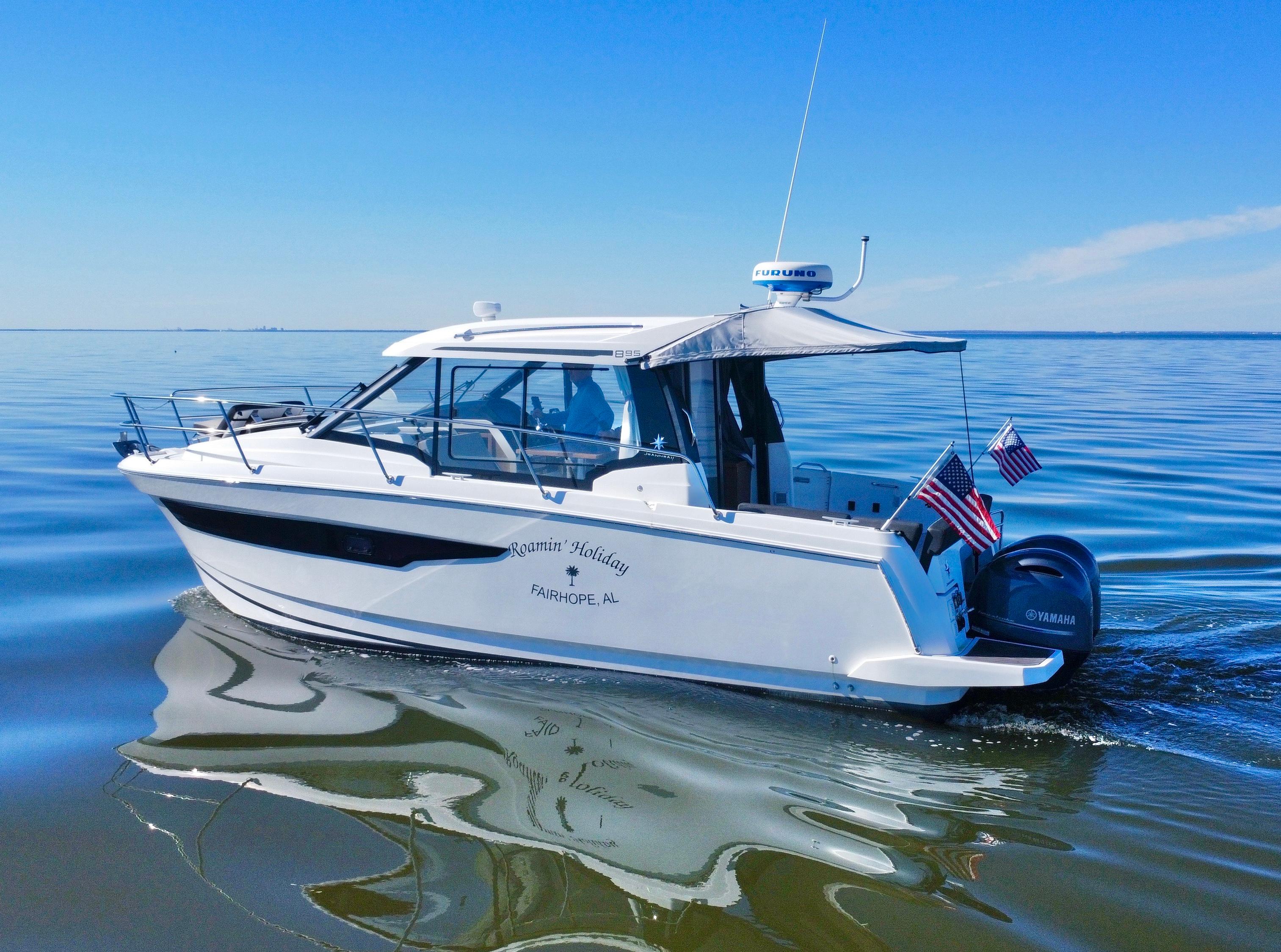 2021 Jeanneau NC Weekender 895